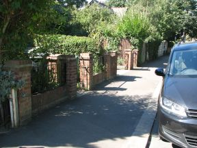 Greenwich Meridian Marker; England; LB Waltham Forest; Leytonstone (E11)